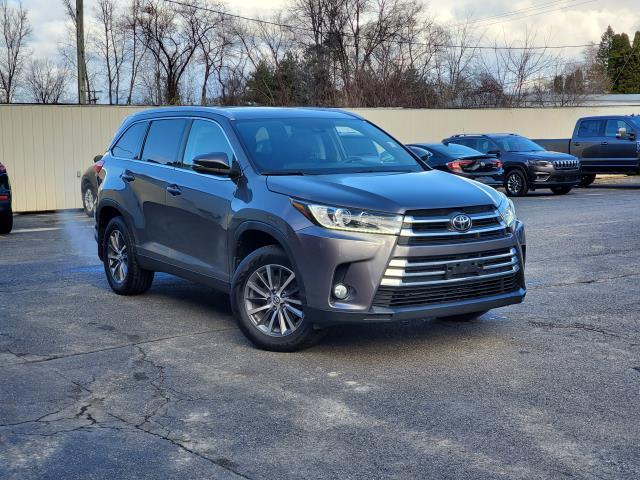 used 2019 Toyota Highlander car