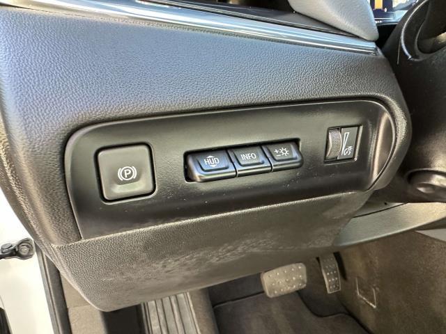 used 2024 Buick Enclave car, priced at $30,995