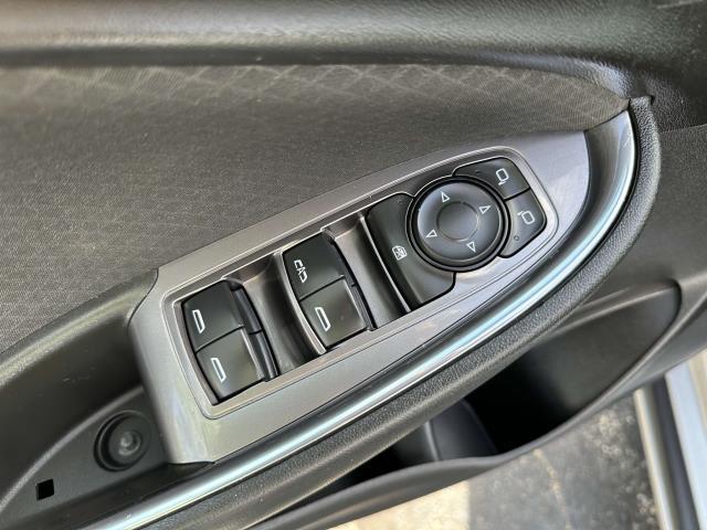 used 2018 Chevrolet Malibu car, priced at $9,995