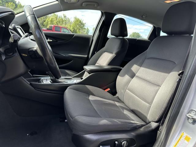 used 2018 Chevrolet Malibu car, priced at $9,995