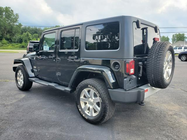 used 2014 Jeep Wrangler Unlimited car, priced at $18,995