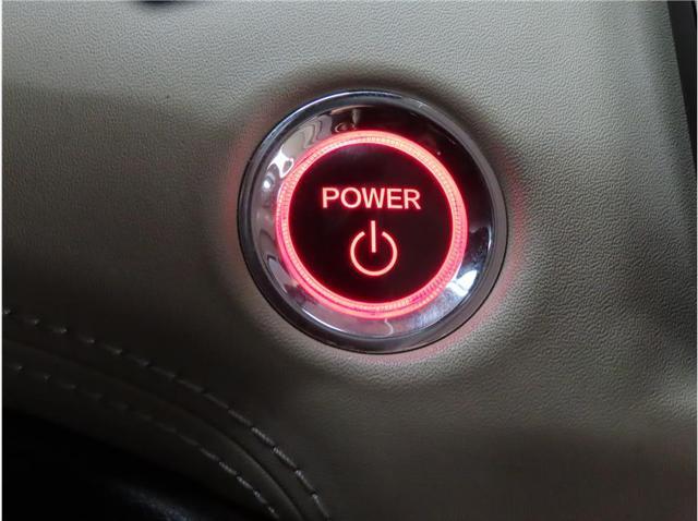 used 2018 Honda Clarity Plug-In Hybrid car, priced at $18,250