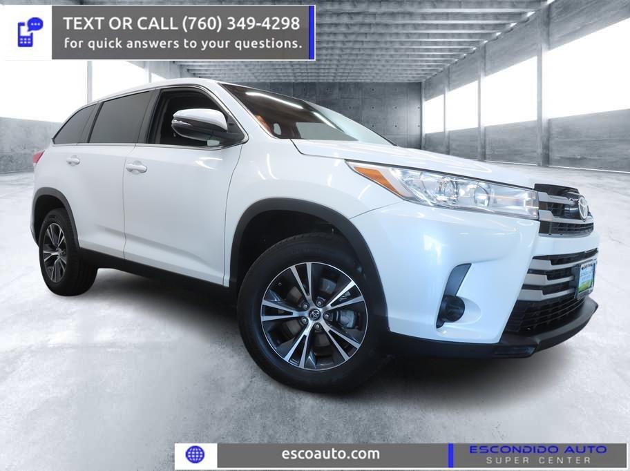 used 2019 Toyota Highlander car, priced at $18,999