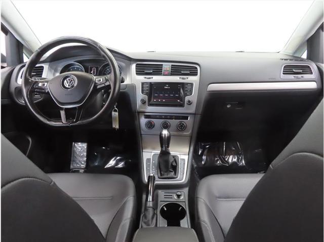 used 2015 Volkswagen Golf SportWagen car, priced at $13,999