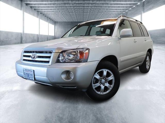 used 2007 Toyota Highlander car, priced at $11,999