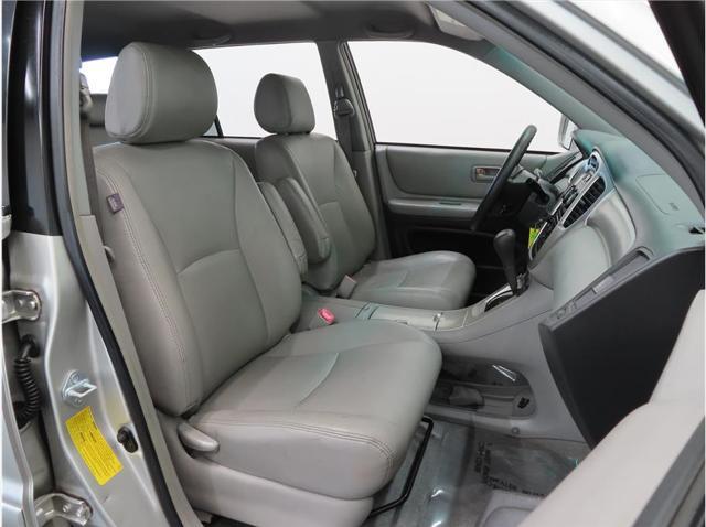 used 2007 Toyota Highlander car, priced at $11,999