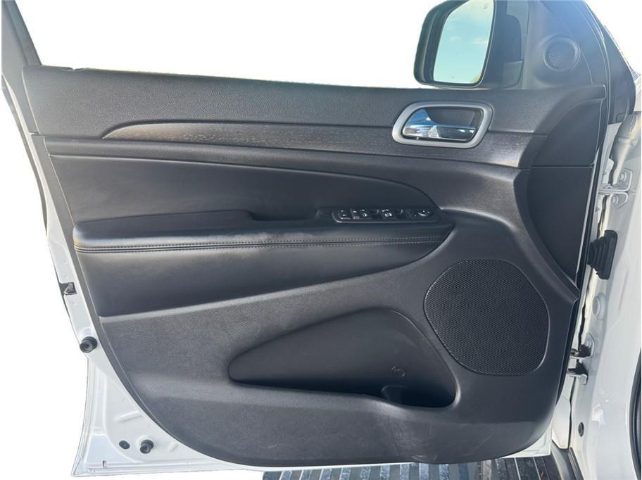 used 2018 Jeep Grand Cherokee car, priced at $14,999