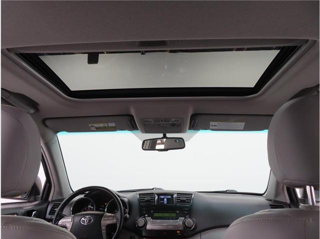 used 2010 Toyota Highlander car, priced at $14,999