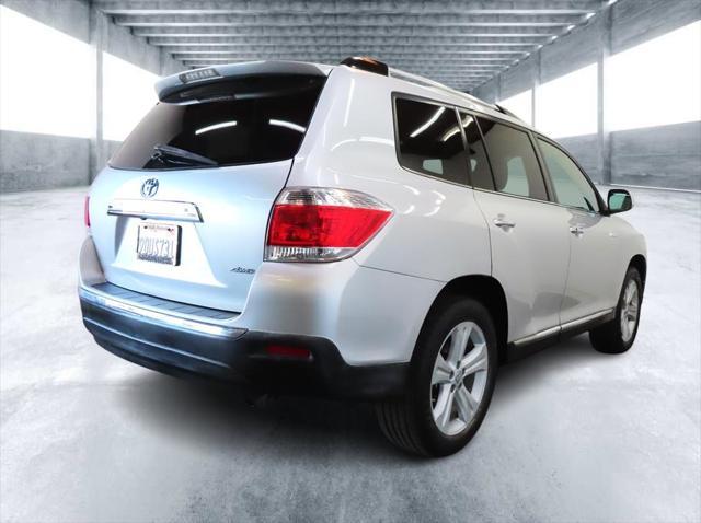 used 2011 Toyota Highlander car, priced at $12,499