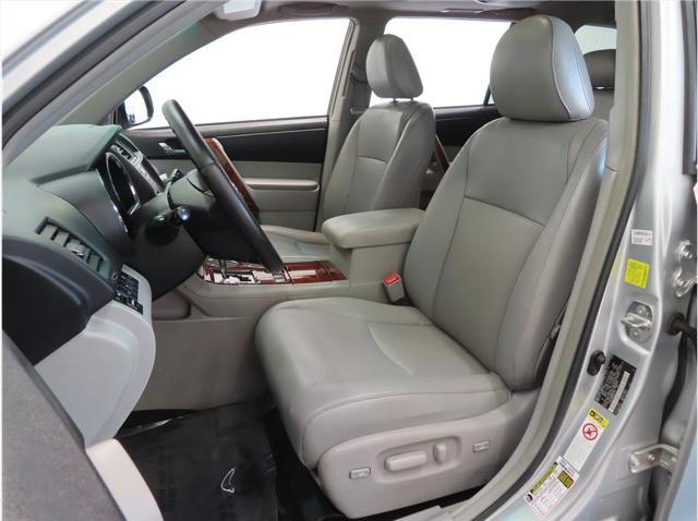 used 2011 Toyota Highlander car, priced at $12,499