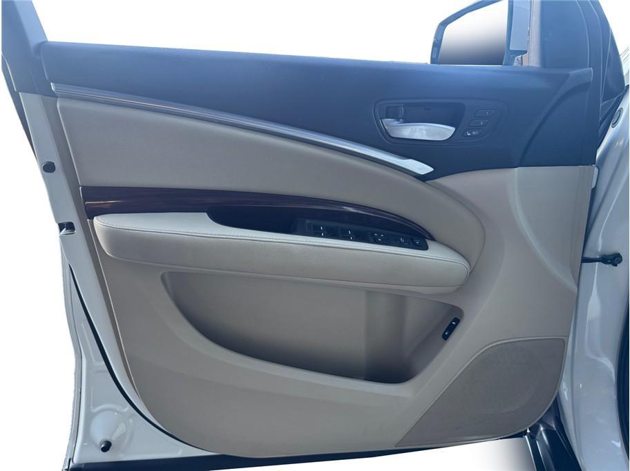 used 2014 Acura MDX car, priced at $15,999