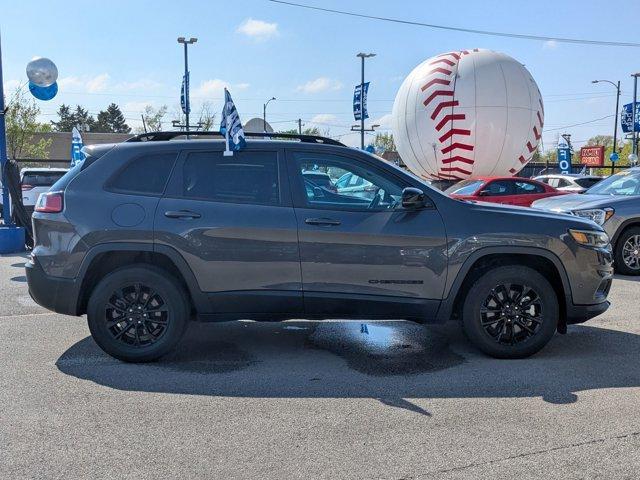used 2023 Jeep Cherokee car, priced at $22,444
