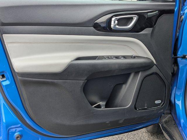 used 2022 Jeep Compass car, priced at $25,294