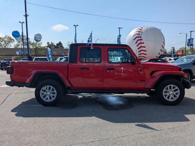 used 2023 Jeep Gladiator car, priced at $27,222