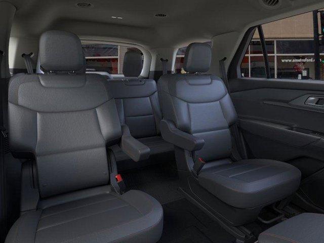 new 2025 Ford Explorer car, priced at $45,542