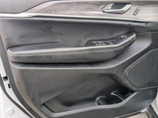 used 2023 Jeep Grand Cherokee L car, priced at $27,691