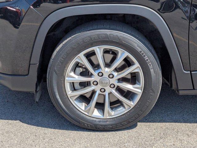 used 2022 Jeep Cherokee car, priced at $18,697
