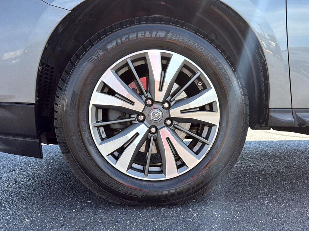 used 2017 Nissan Pathfinder car, priced at $16,583