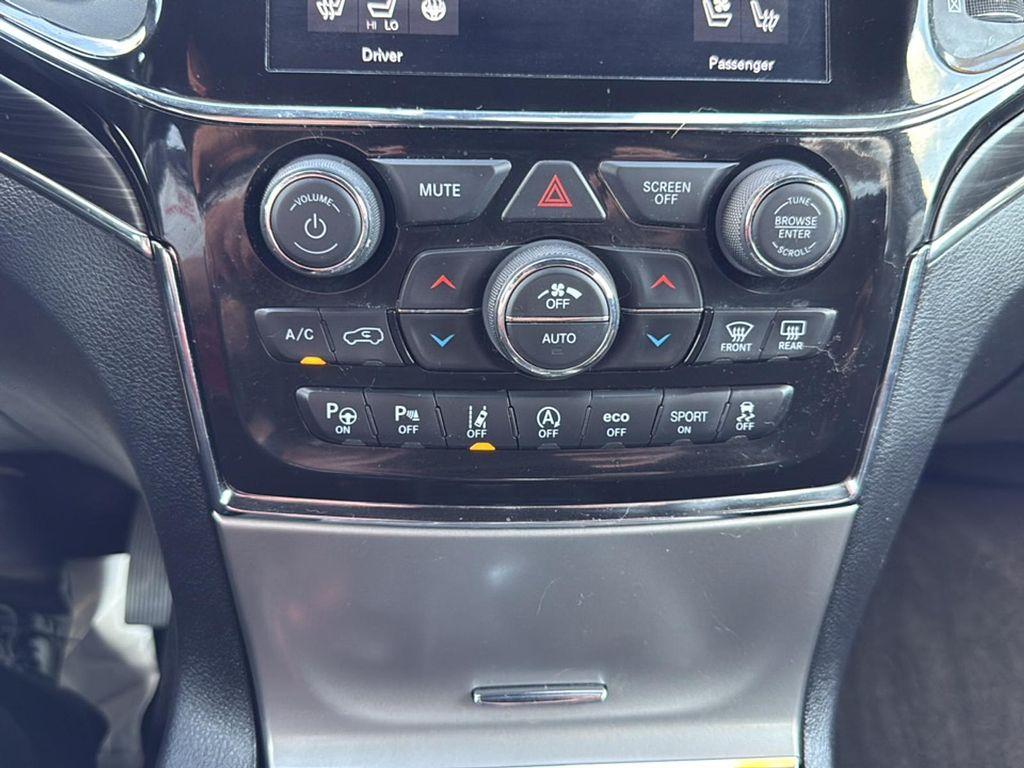 used 2021 Jeep Grand Cherokee car, priced at $23,983