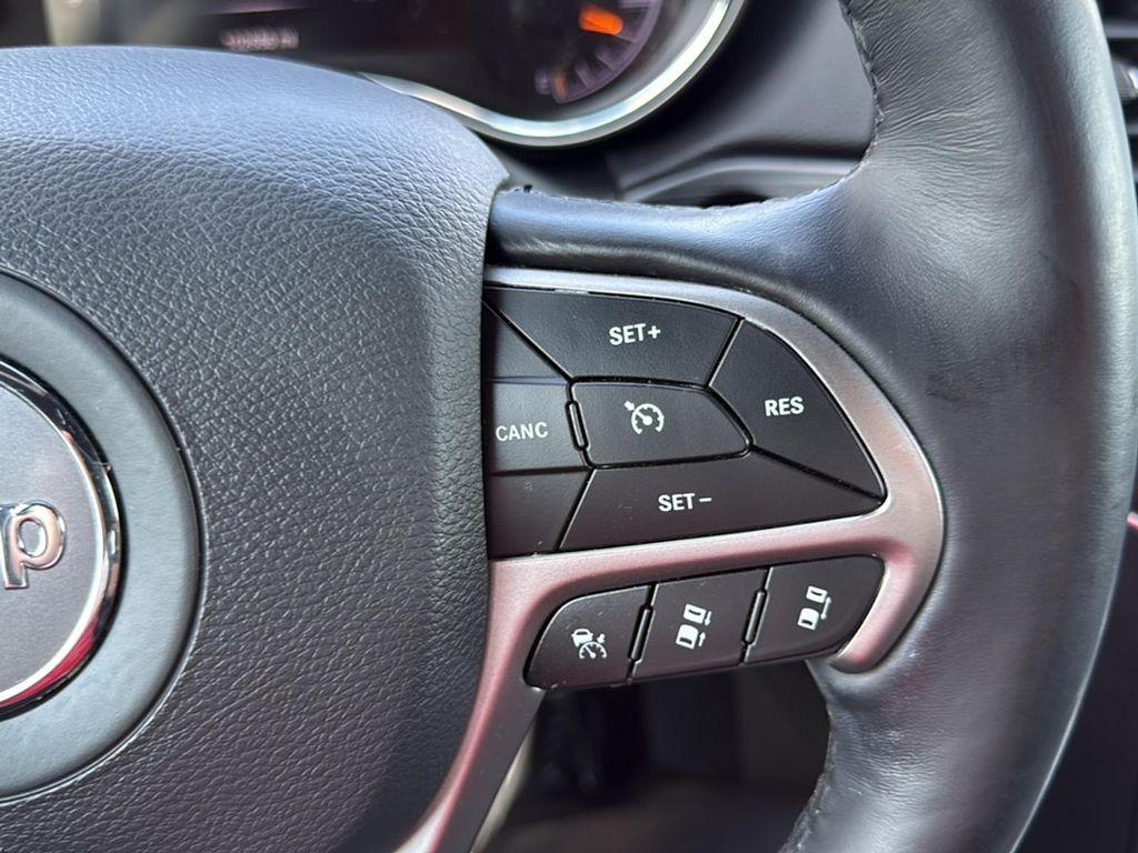 used 2021 Jeep Grand Cherokee car, priced at $23,983