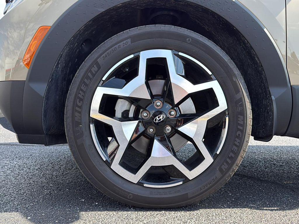 used 2023 Hyundai SANTA CRUZ car, priced at $33,983