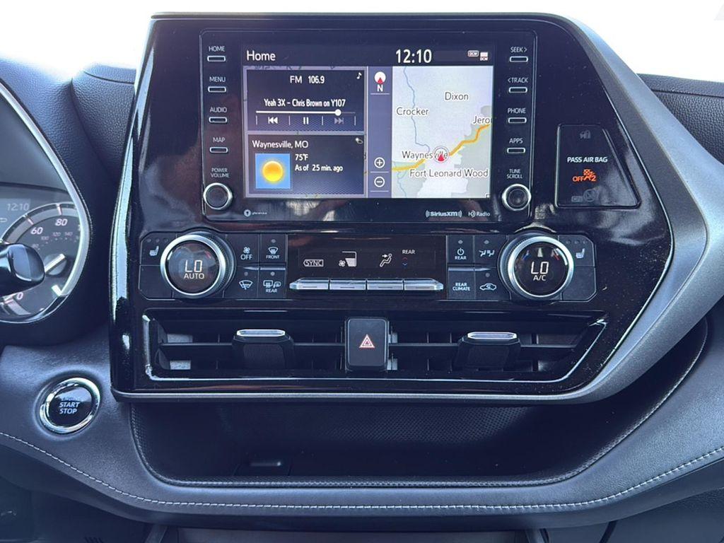 used 2022 Toyota Highlander car, priced at $38,983