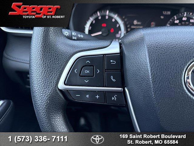 used 2023 Toyota Highlander car, priced at $34,983