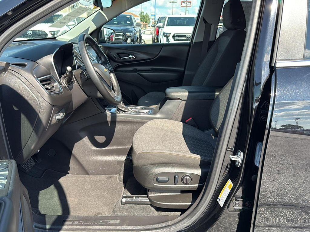 used 2024 Chevrolet Equinox car, priced at $29,983