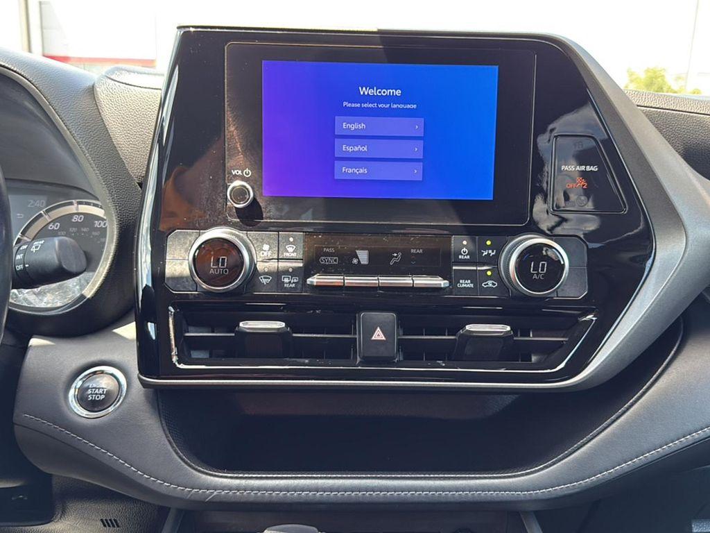 used 2023 Toyota Highlander car, priced at $33,983