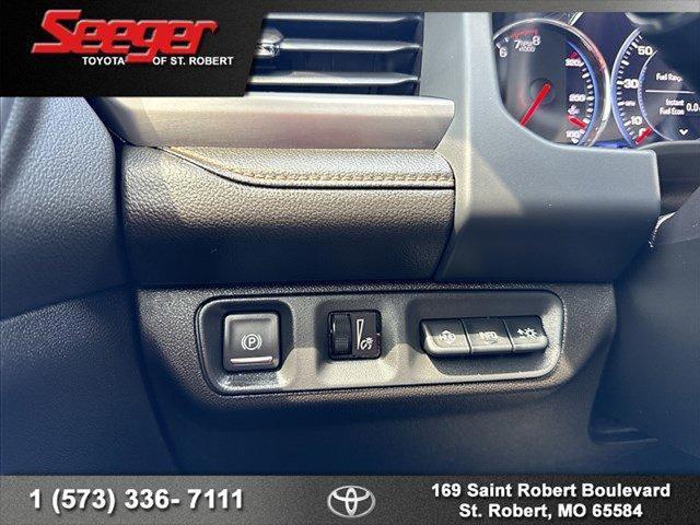 used 2023 GMC Acadia car, priced at $38,983