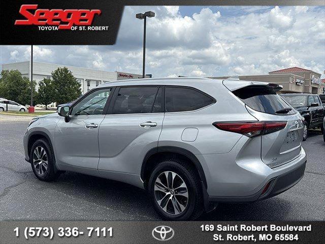 used 2023 Toyota Highlander car, priced at $37,983