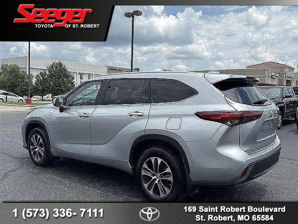 used 2023 Toyota Highlander car, priced at $36,983