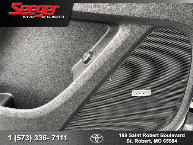 used 2022 Chevrolet Traverse car, priced at $36,783