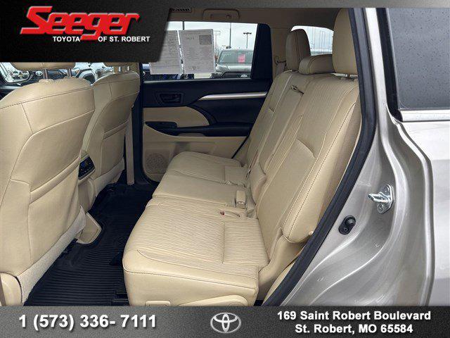 used 2016 Toyota Highlander car, priced at $15,983