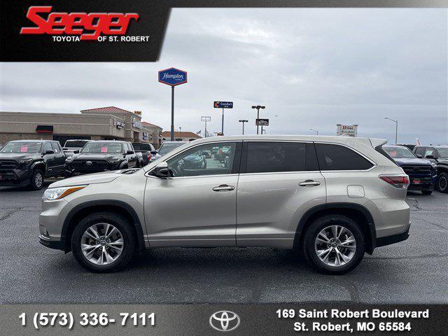 used 2016 Toyota Highlander car, priced at $15,983