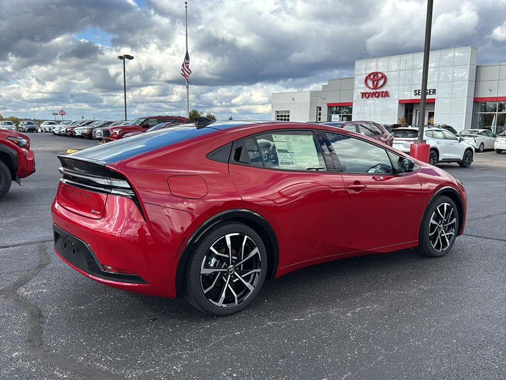 new 2026 Toyota Prius Plug-In Hybrid car, priced at $45,288