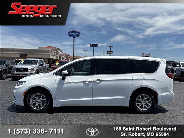 used 2023 Chrysler Pacifica car, priced at $26,583