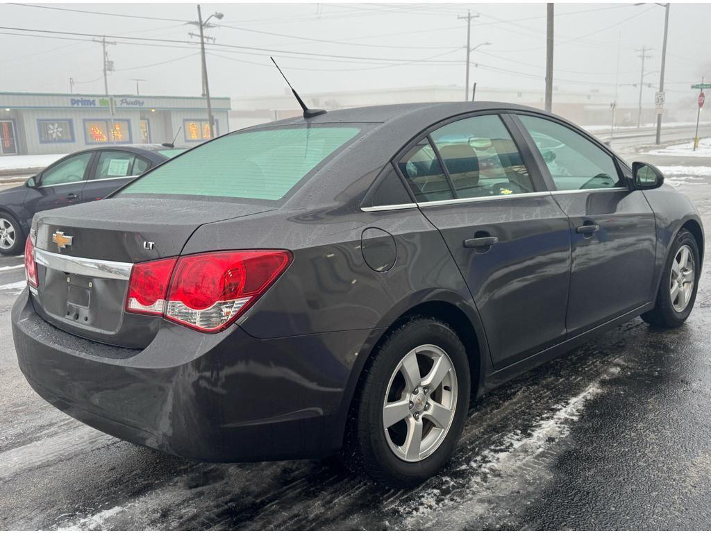 used 2014 Chevrolet Cruze car, priced at $8,900