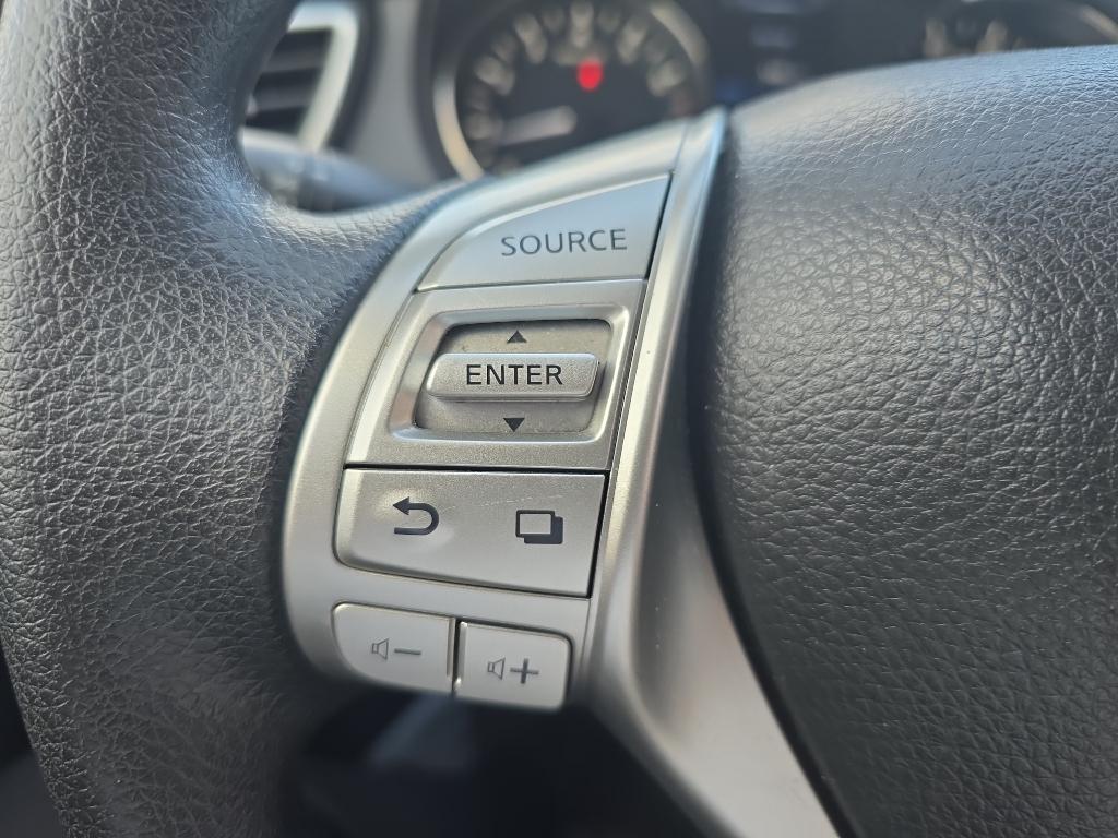 used 2016 Nissan Rogue car, priced at $13,900