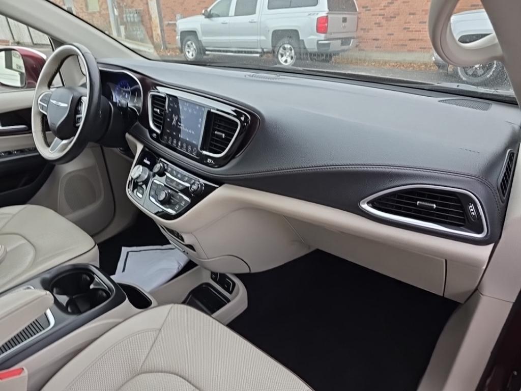 used 2018 Chrysler Pacifica car, priced at $20,900