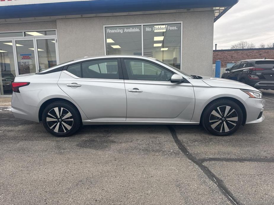 used 2022 Nissan Altima car, priced at $19,900