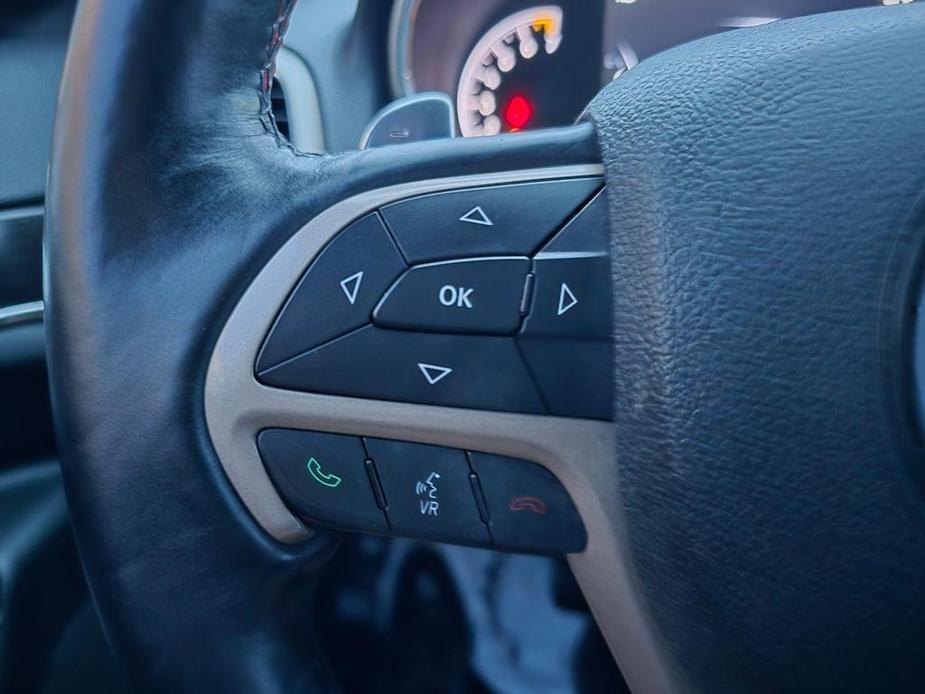 used 2014 Jeep Grand Cherokee car, priced at $12,900