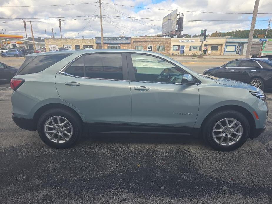 used 2022 Chevrolet Equinox car, priced at $18,900