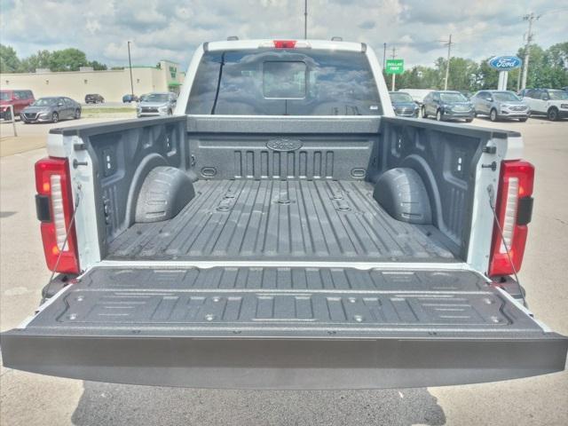 new 2025 Ford F-250 car, priced at $62,400