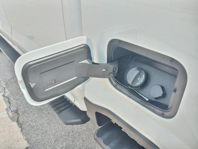 new 2025 Ford F-250 car, priced at $62,400