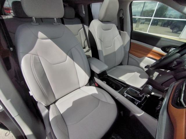 used 2022 Jeep Compass car, priced at $26,571