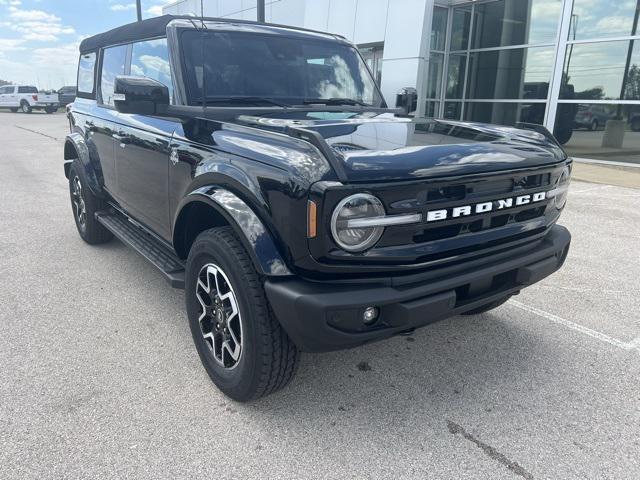 new 2024 Ford Bronco car, priced at $53,395