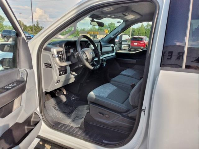 new 2025 Ford F-250 car, priced at $65,645