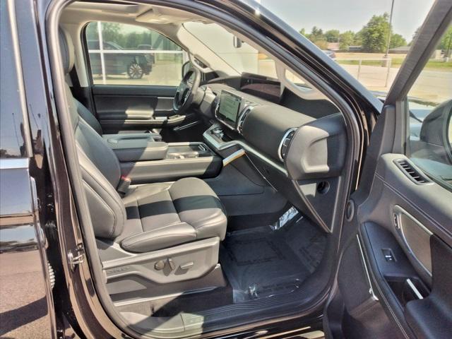 new 2025 Ford Expedition Max car, priced at $82,565