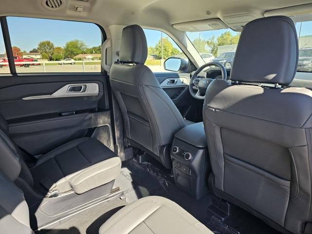 new 2025 Ford Explorer car, priced at $49,840